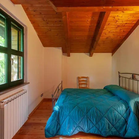 Awesome In Roncosambaccio With Kitchen * Trebbiantico
